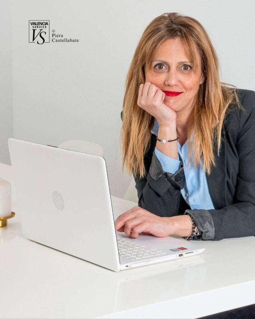 VALENCIA SERVICE: ALMA · PASIÓN · FUTURO